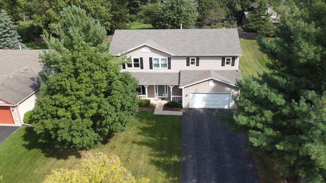 16 Crystal Ridge Drive, Crystal Lake, IL 60012