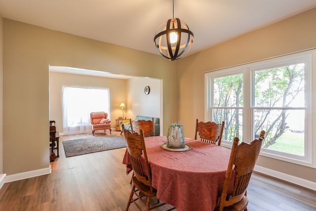 16 Crystal Ridge Drive, Crystal Lake, IL 60012