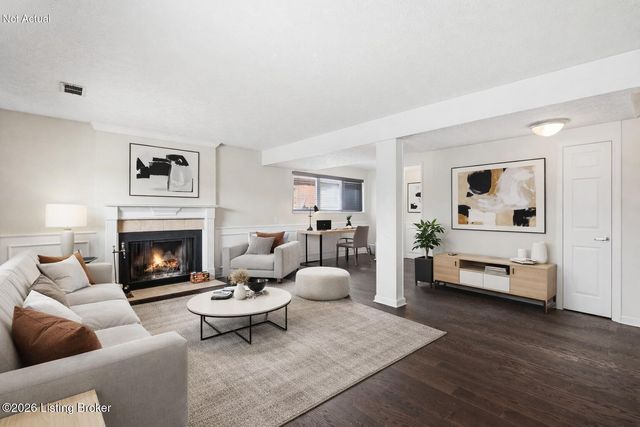 6305 Linstead Rd, Louisville, KY 40228