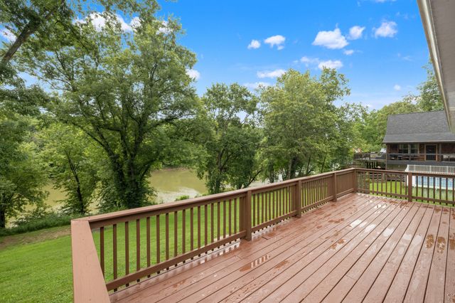 270 River Valley Road, Frankfort, KY 40601