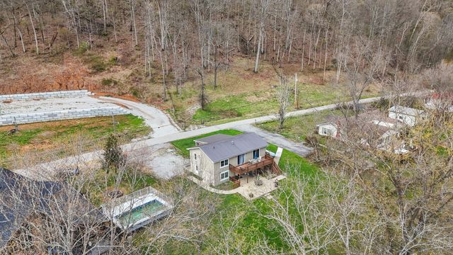 270 River Valley Road, Frankfort, KY 40601