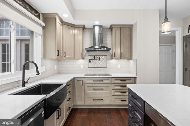 13154 CUYAHOGA CT, Manassas, VA 20112