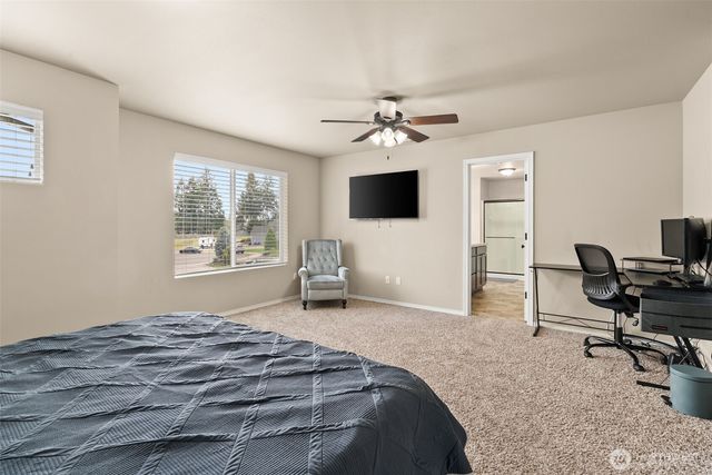 114 Lillian Lane SE, Rainier, WA 98576