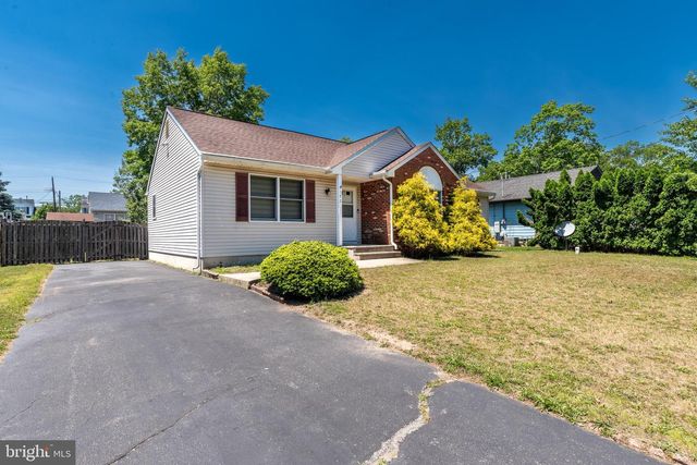 152 NAUTILUS DR, Manahawkin, NJ 08050