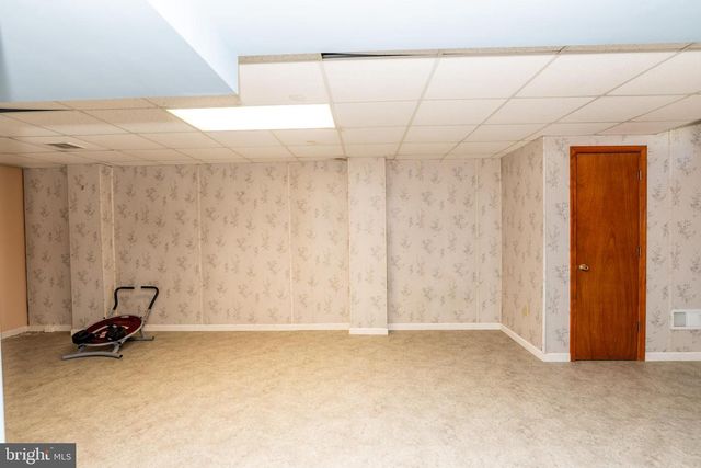 152 NAUTILUS DR, Manahawkin, NJ 08050