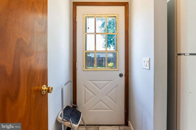152 NAUTILUS DR, Manahawkin, NJ 08050