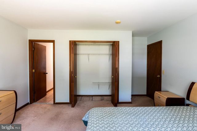 152 NAUTILUS DR, Manahawkin, NJ 08050