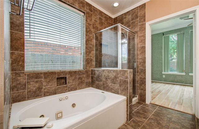 4731 Silverlake Drive, Sugar Land, TX 77479