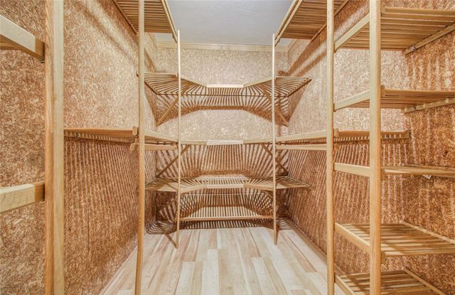 4731 Silverlake Drive, Sugar Land, TX 77479