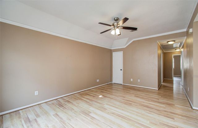 4731 Silverlake Drive, Sugar Land, TX 77479