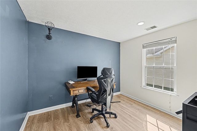 2460 Miami Village Drive, Miamisburg, OH 45342