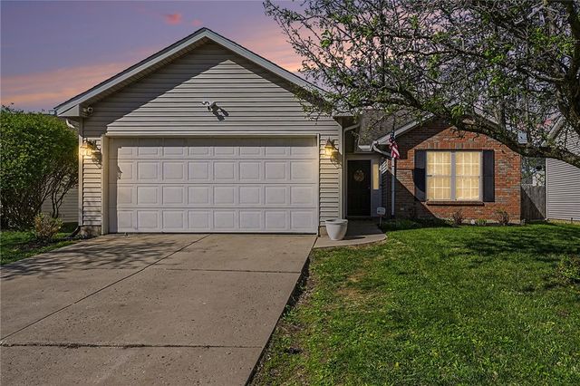 2460 Miami Village Drive, Miamisburg, OH 45342