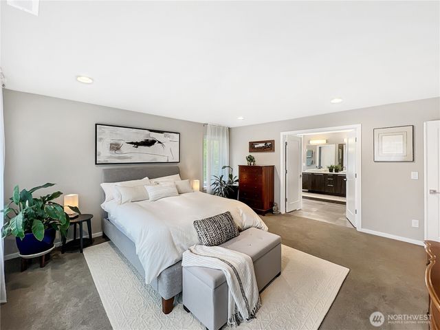 24834 237th Lane SE, Maple Valley, WA 98038