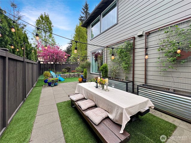 24834 237th Lane SE, Maple Valley, WA 98038