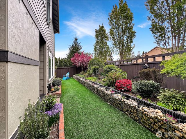 24834 237th Lane SE, Maple Valley, WA 98038