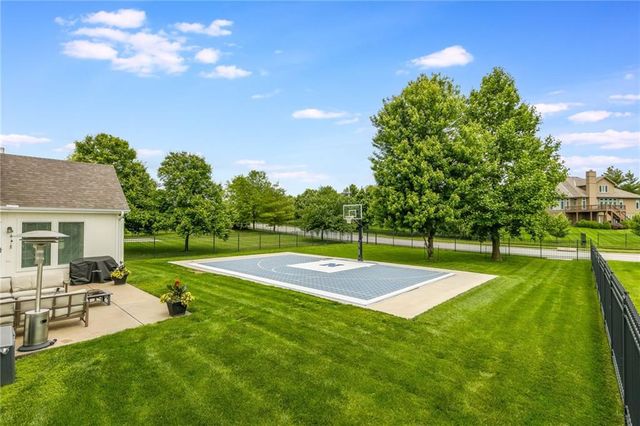 9612 NE 95th Terrace, Kansas City, MO 64157