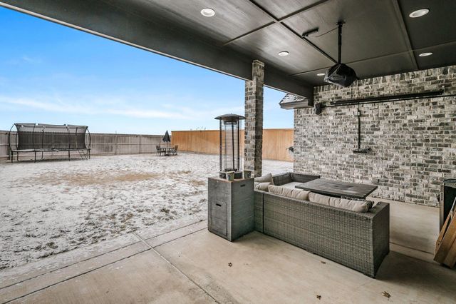 5601 Hollow Landing Avenue, Amarillo, TX 79118