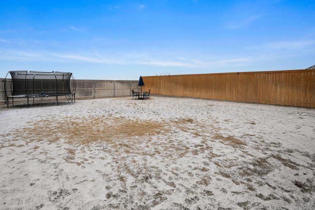 5601 Hollow Landing Avenue, Amarillo, TX 79118