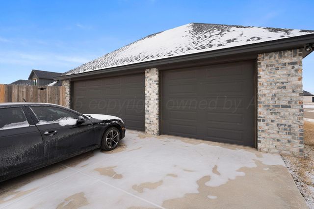 5601 Hollow Landing Avenue, Amarillo, TX 79118