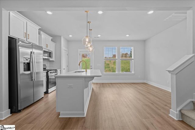 407 W Parima Court, Spartanburg, SC 29301