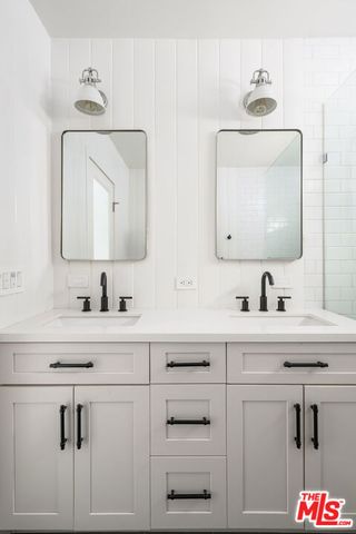 6465 Sycamore Meadows Drive, Malibu, CA 90265