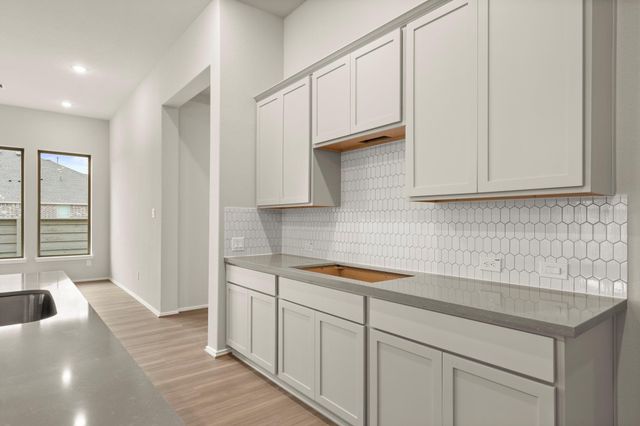 1468 Florecer Lane, Magnolia, TX 77354