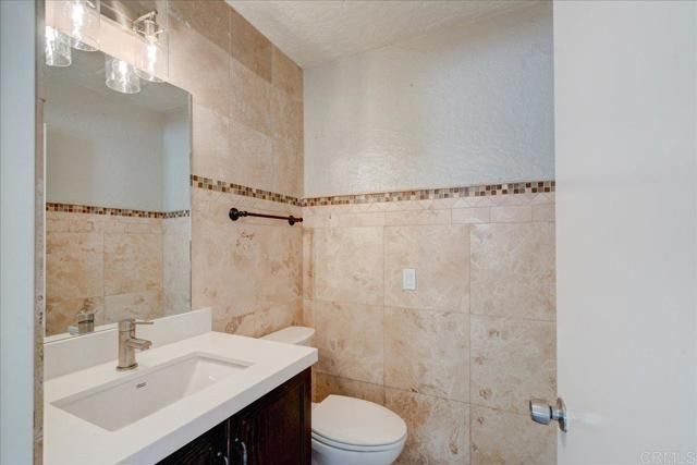 18434 Ramona View Drive, Ramona, CA 92065