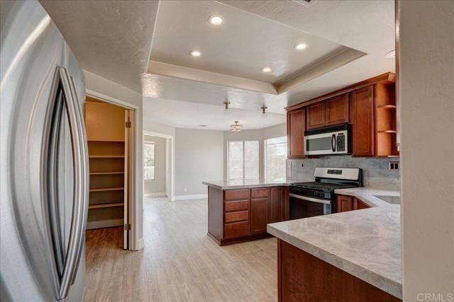 18434 Ramona View Drive, Ramona, CA 92065