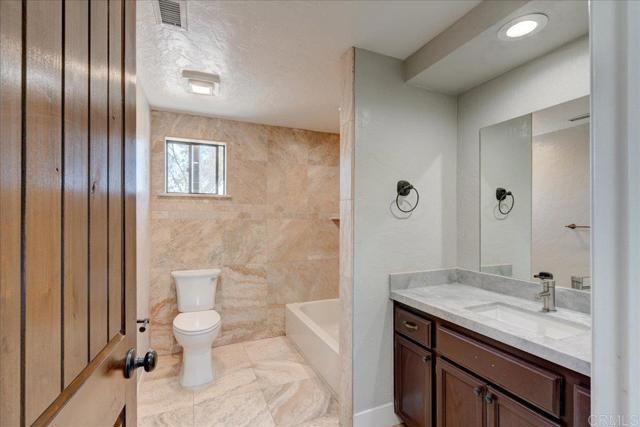 18434 Ramona View Drive, Ramona, CA 92065