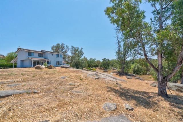 18434 Ramona View Drive, Ramona, CA 92065