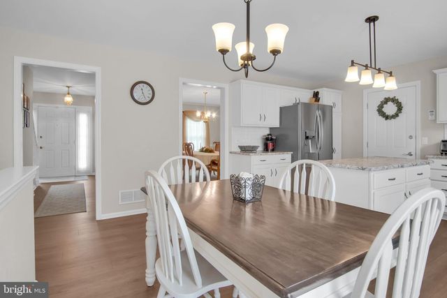 2231 RALEIGH RD, Hummelstown, PA 17036