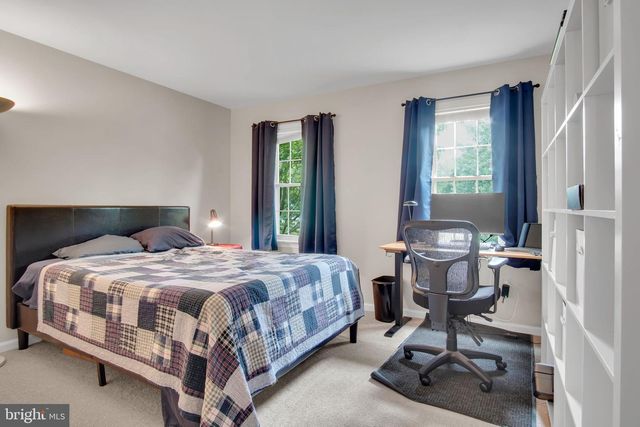 2231 RALEIGH RD, Hummelstown, PA 17036