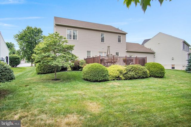 2231 RALEIGH RD, Hummelstown, PA 17036