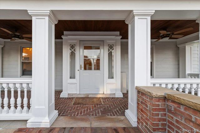 68 Carlton Avenue, Port Washington, NY 11050