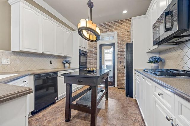 3236 Copper Creek NE Lane, Buford, GA 30519