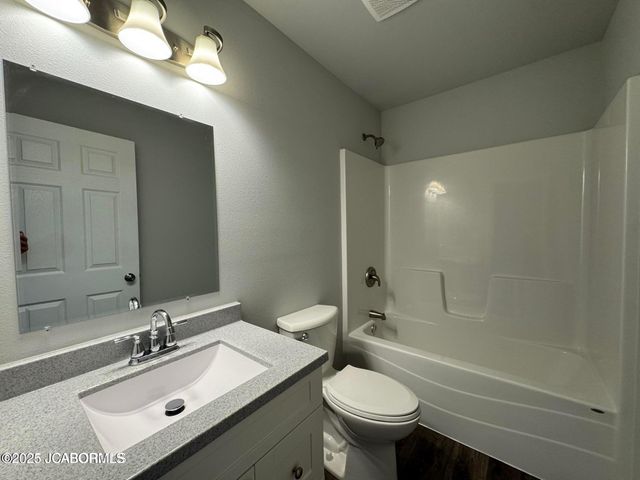 537 KINLEIGH DRIVE, Fulton, MO 65251