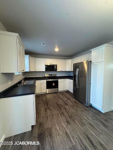 537 KINLEIGH DRIVE, Fulton, MO 65251