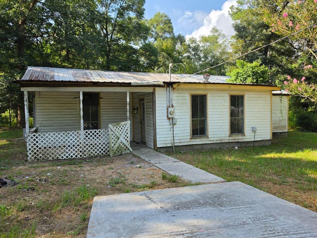 1110 Greenbelt Drive, Cleveland, TX 77328