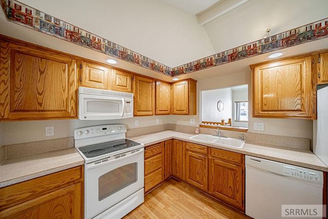 740 N Woodruff Avenue, Idaho Falls, ID 83401