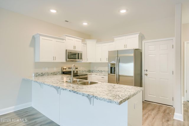 214 Sandpiper Place, Holly Ridge, NC 28445