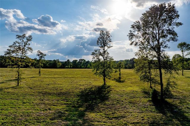 00 Cr 4600, Kennard, TX 75847