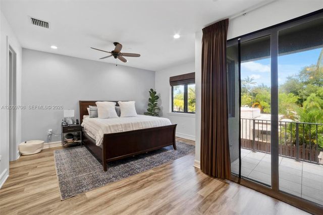 542 NE 17th Ave, Fort Lauderdale, FL 33301