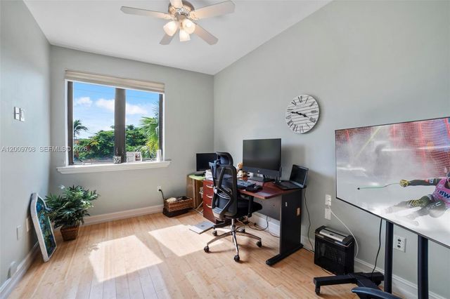542 NE 17th Ave, Fort Lauderdale, FL 33301