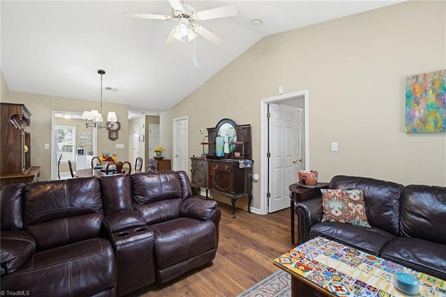 3642 Rock Meadow Circle, High Point, NC 27265