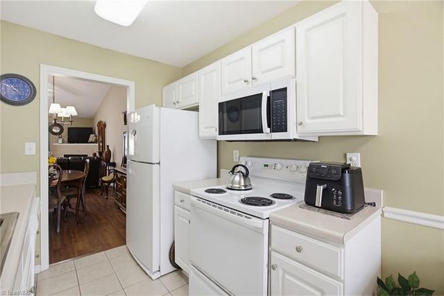 3642 Rock Meadow Circle, High Point, NC 27265