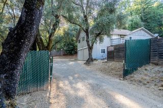 301 Crestview Dr, Ukiah, CA 95482