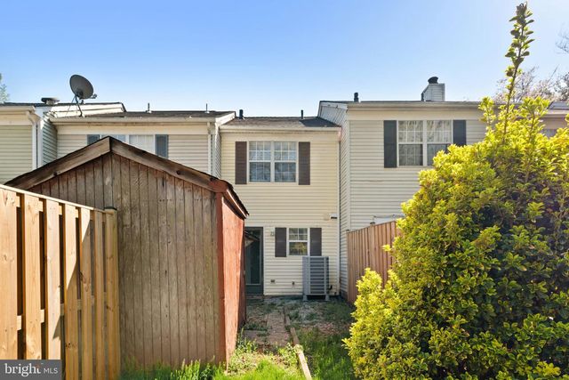 34 PALMER CT, Sterling, VA 20165