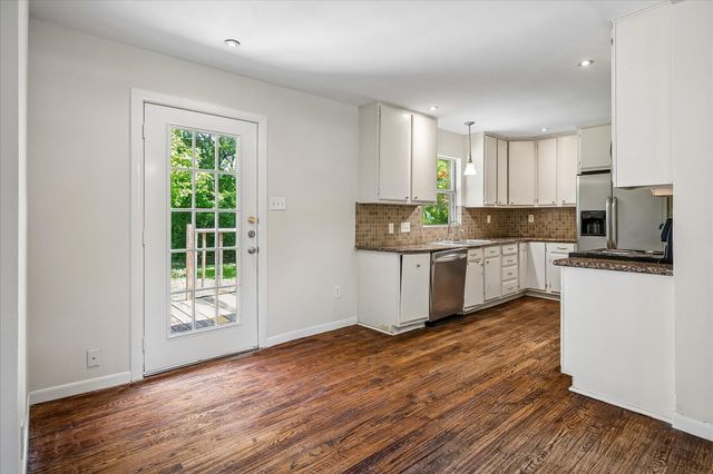 10850 Sharondale Drive, Dallas, TX 75228