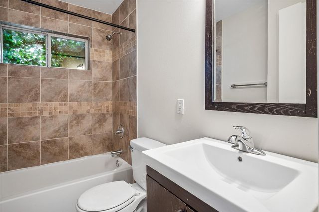 10850 Sharondale Drive, Dallas, TX 75228