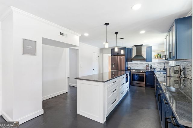 1114 Empire Circle, Lawrenceville, GA 30044